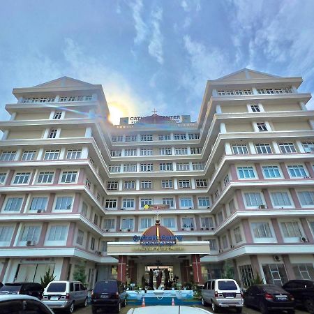 Ohulu Guesthouse Medan Exteriör bild