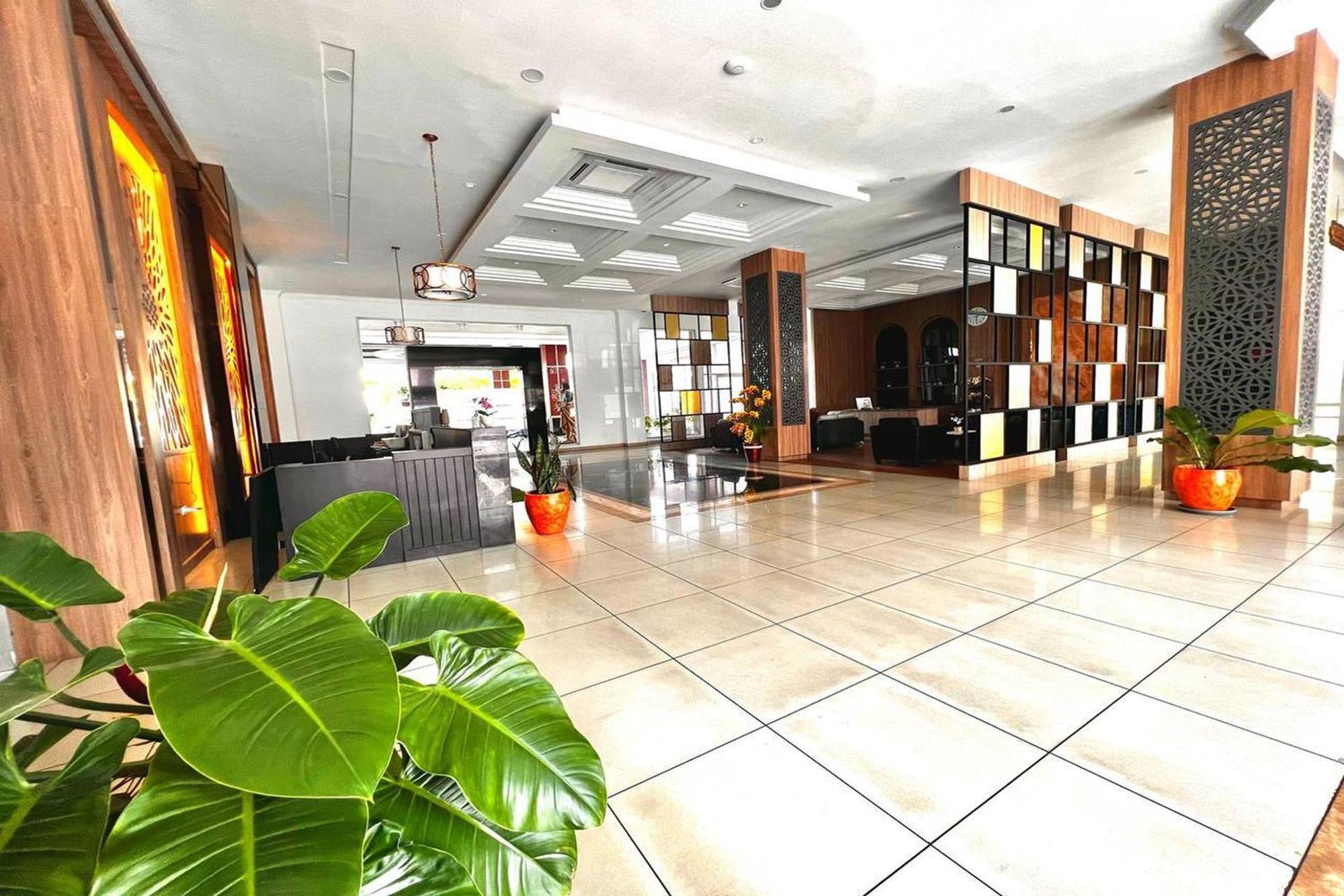 Ohulu Guesthouse Medan Exteriör bild